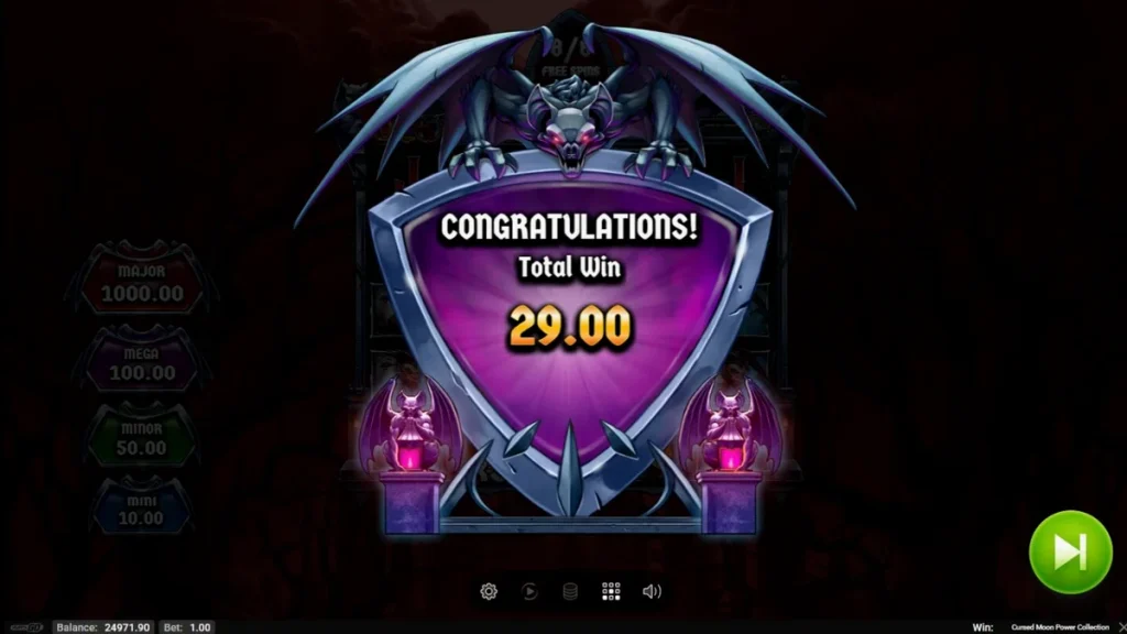Pemandangan atmosferik slot Cursed Moon Power Collection dengan estetika horor gotik